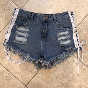 Side tie cut off shorts